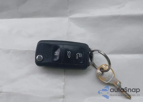 2013 Volkswagen Jetta 2.0L S из США, поврежденный, VIN 3VW2K7AJXDM247321